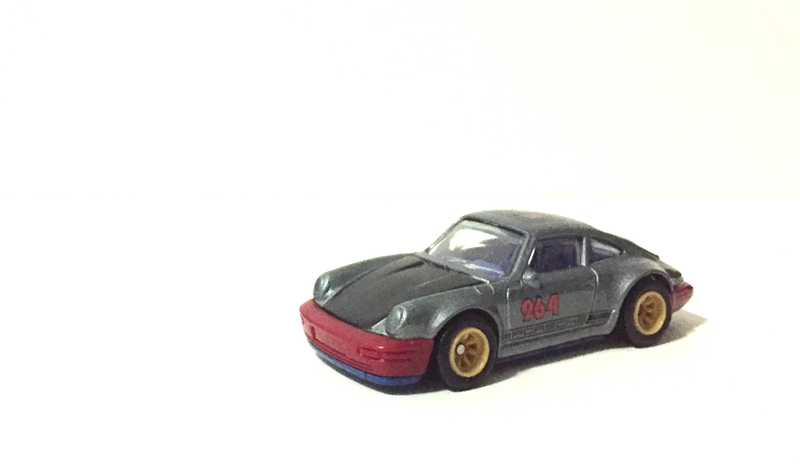 Illustration for article titled Teutonic Tuesday - Urban Outlaw Porsche 964